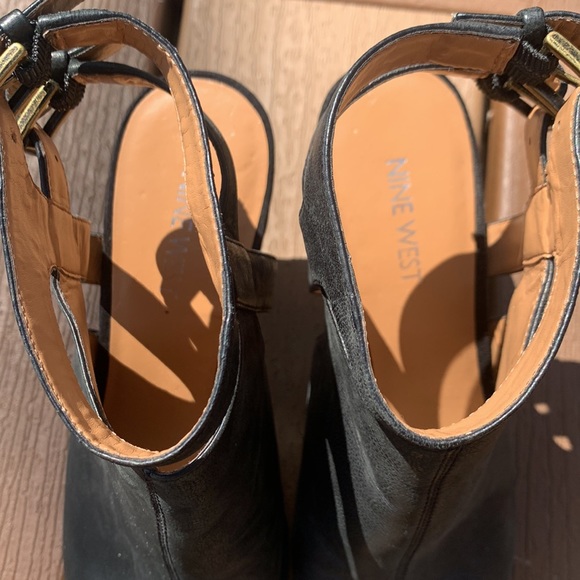 Nine West Black Peep Toe Heels - Picture 4 of 4